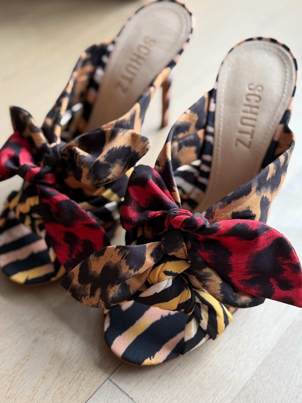 SCHUTZ Leopard & Stripe Bow Slide Sandals in Red, Brown & Black - Size 7